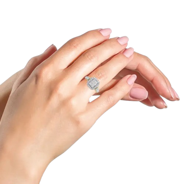 emerald halo diamond cluster ring